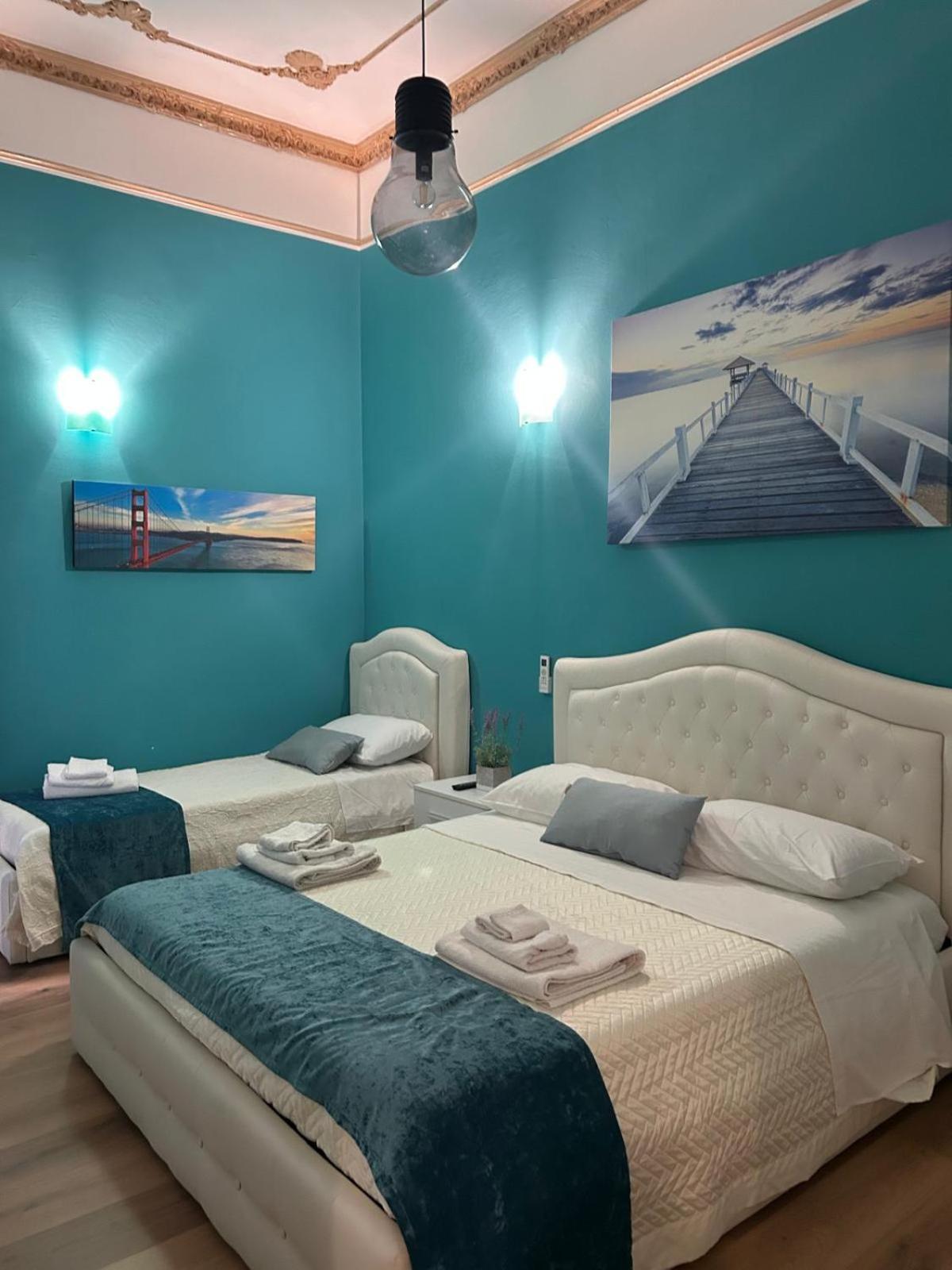 Emanuela Guest house *